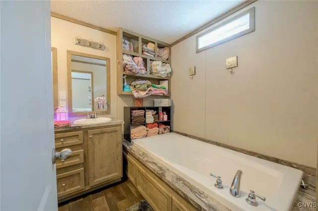 $375,000 | 1557 Co Rte 7, Hannibal, NY 13126