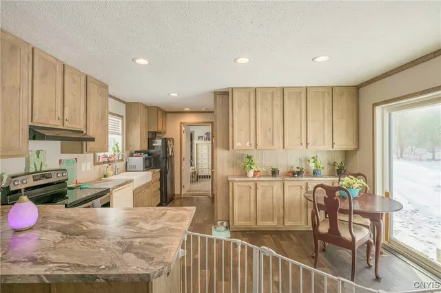 $375,000 | 1557 Co Rte 7, Hannibal, NY 13126