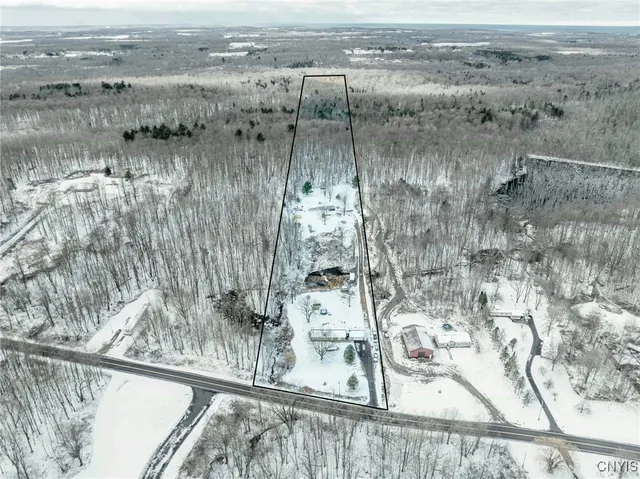 $375,000 | 1557 Co Rte 7, Hannibal, NY 13126