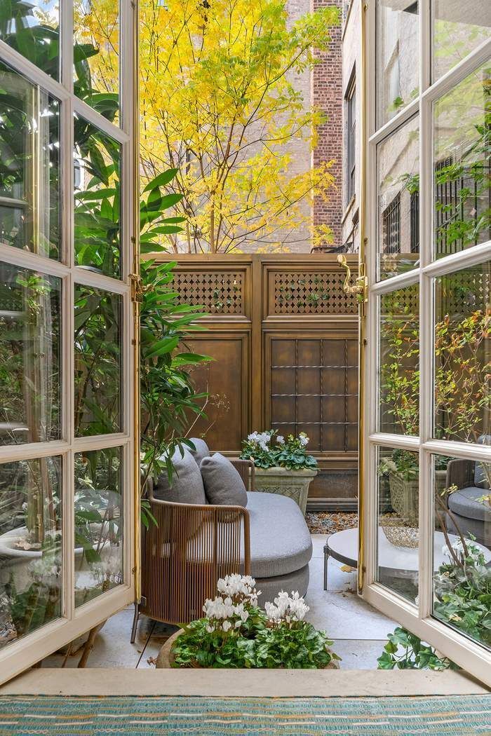 41 Riverside Drive Manhattan, NY 11214 - Photo 10 of 33