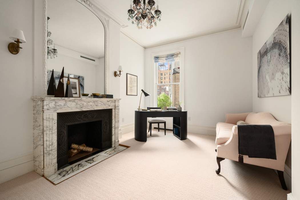 41 Riverside Drive Manhattan, NY 11214 - Photo 15 of 33