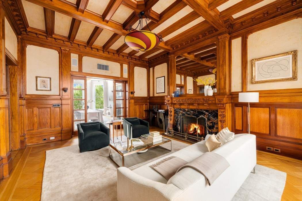 41 Riverside Drive Manhattan, NY 11214 - Photo 4 of 33