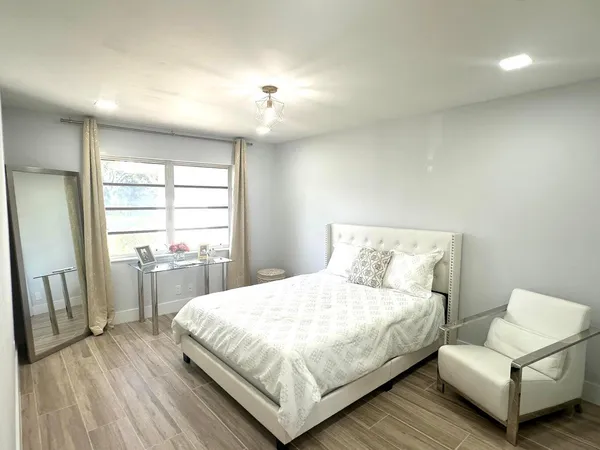 $4,255 | 10723 Greentrail Drive South, Boynton Beach, FL 33436