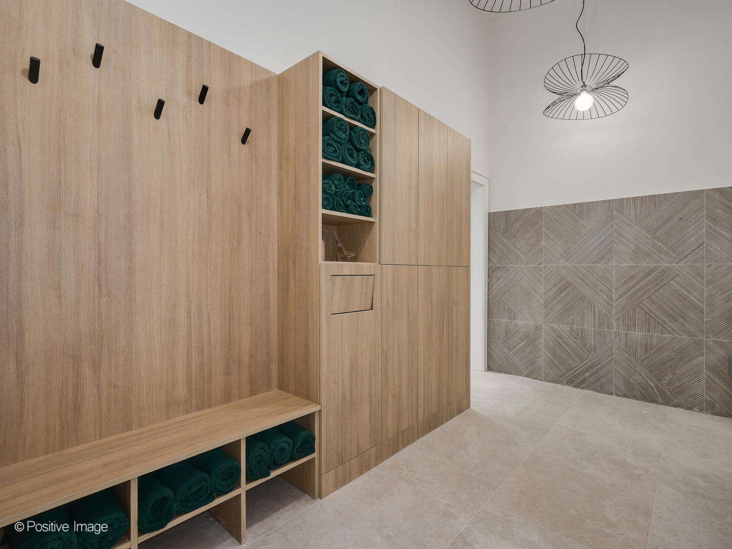 11 West Prospect Avenue, Unit 411 Mount Prospect, IL 60056 - Photo 40 of 71 a view of walk in closet