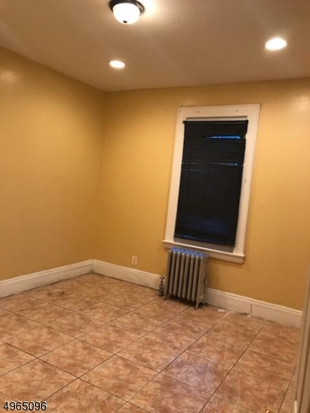 211 Maple Avenue Irvington, NJ 07111 - Photo 4 of 4