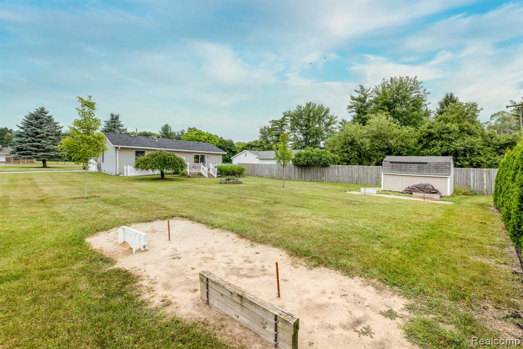 4548 Brott Road Ruby, MI 48049 - Photo 7 of 23