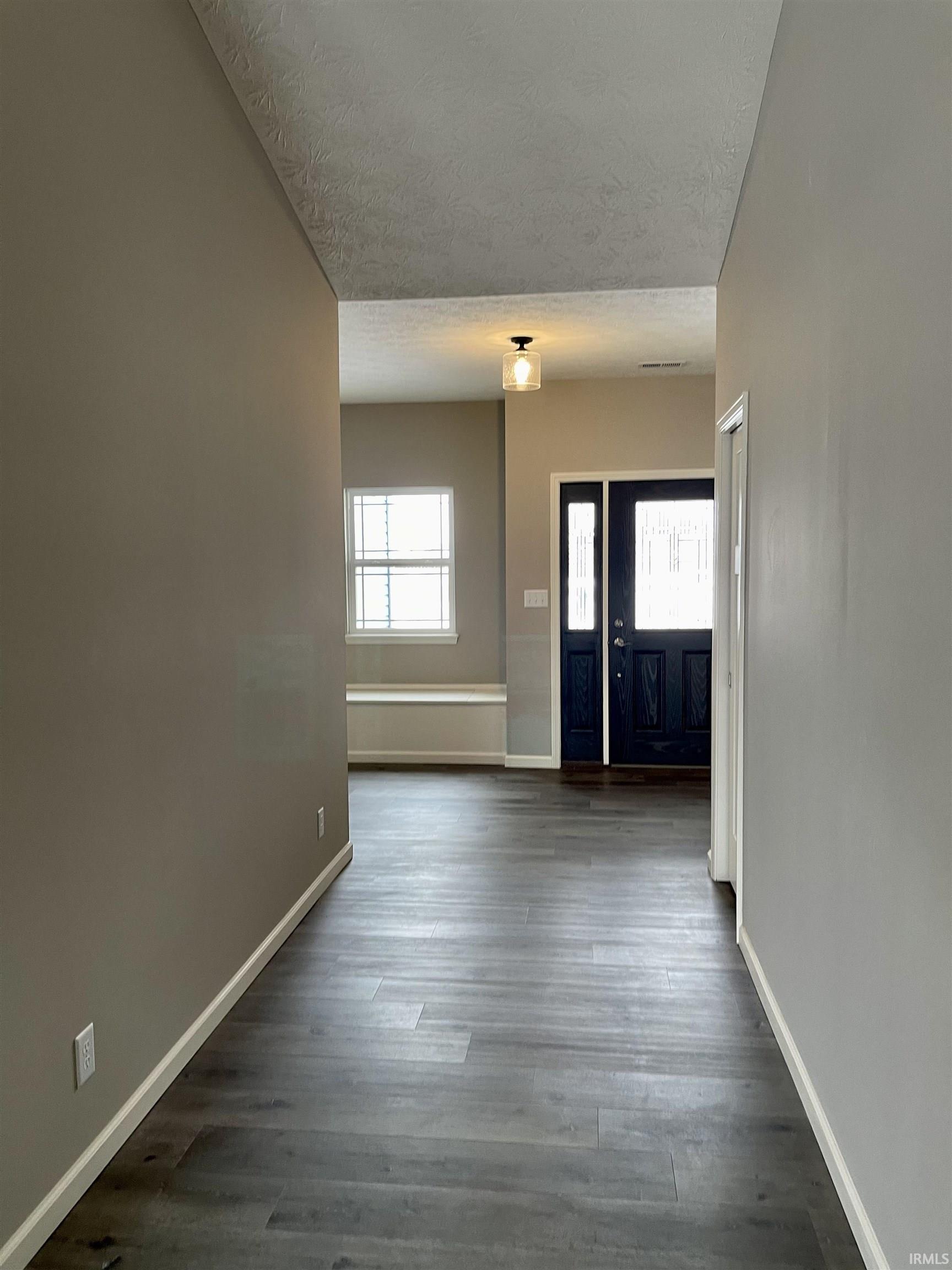 2074 Maple Leaf Drive Kokomo, IN 46902 - Photo 8 of 36