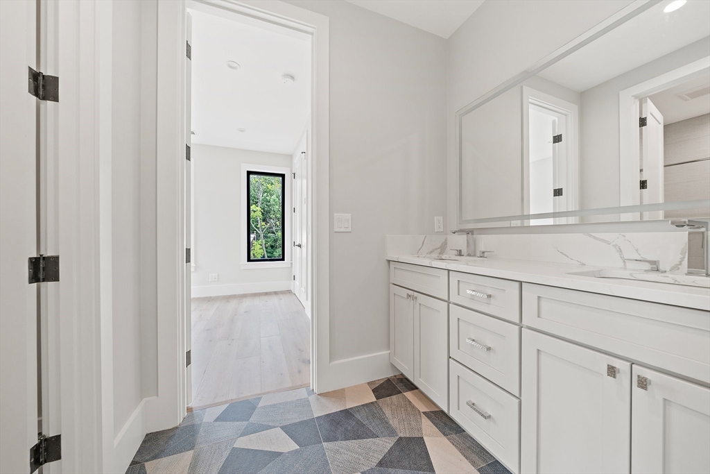 94 Thurston Road, Unit 94 Newton, MA 02464 - Photo 17 of 27