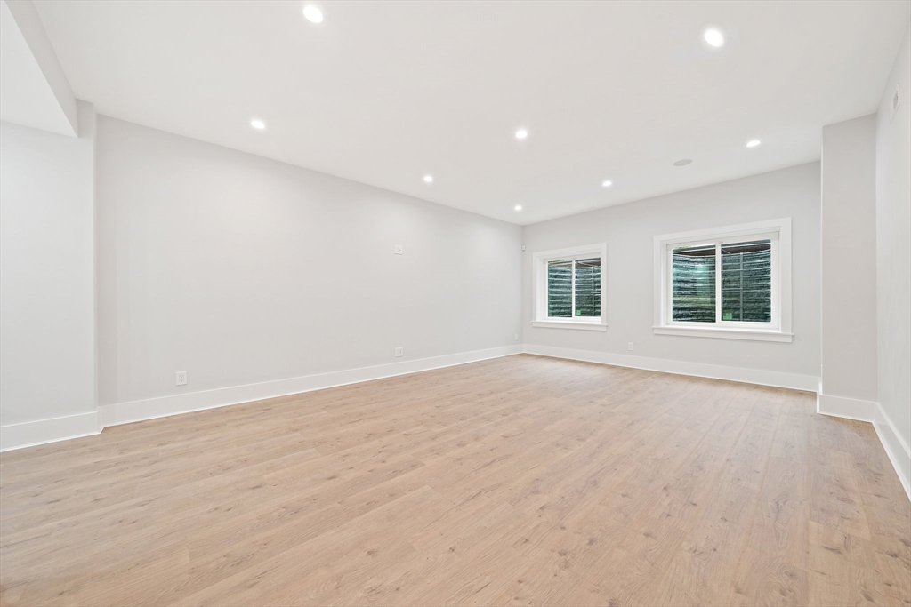 94 Thurston Road, Unit 94 Newton, MA 02464 - Photo 21 of 27