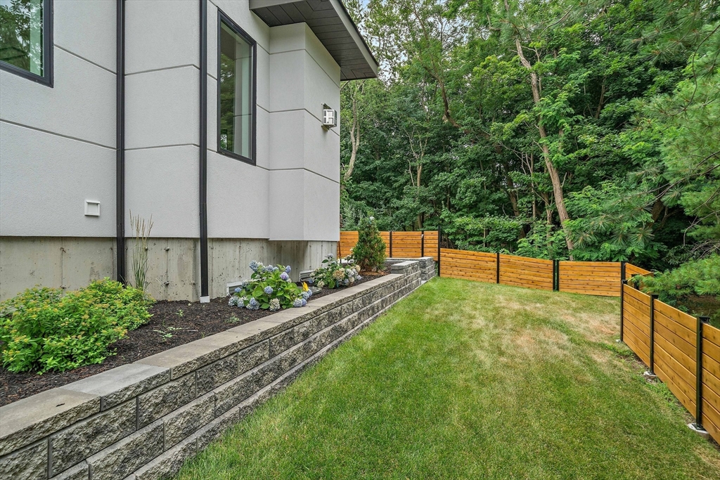 94 Thurston Road, Unit 94 Newton, MA 02464 - Photo 27 of 27