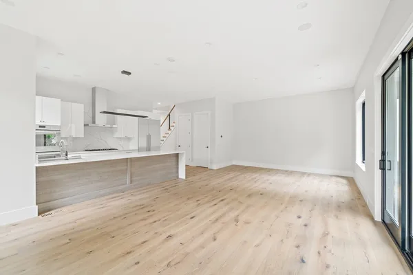 $11,500 | 94 Thurston Road, Unit 94, Newton, MA 02464