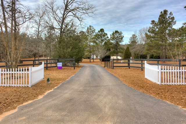 199 Quattlebaum Road Wagener, SC 29164 - Photo 2 of 32