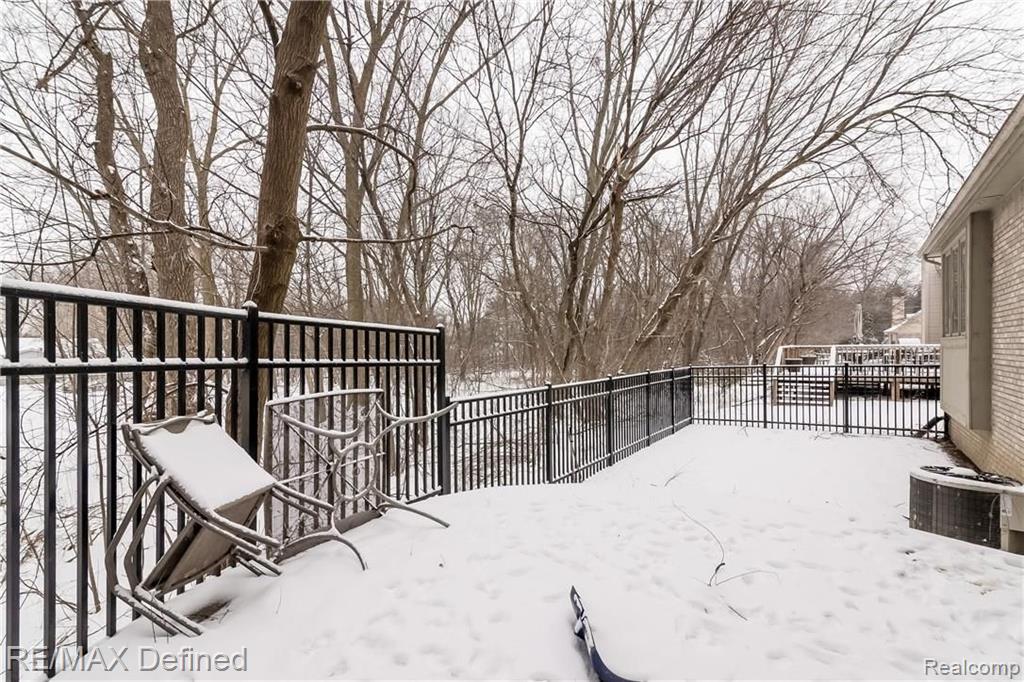 3085 Wilmington Court Rochester Hills, MI 48309 - Photo 41 of 45