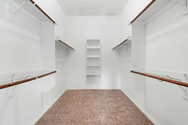 $555,000 | 106 Cardiff Lane, Waxahachie, TX 75167