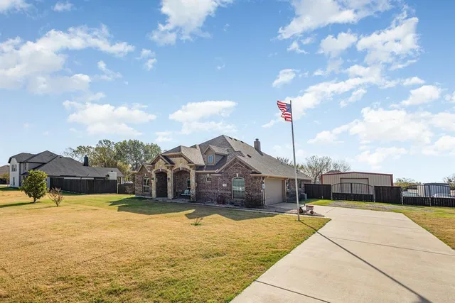 $555,000 | 106 Cardiff Lane, Waxahachie, TX 75167