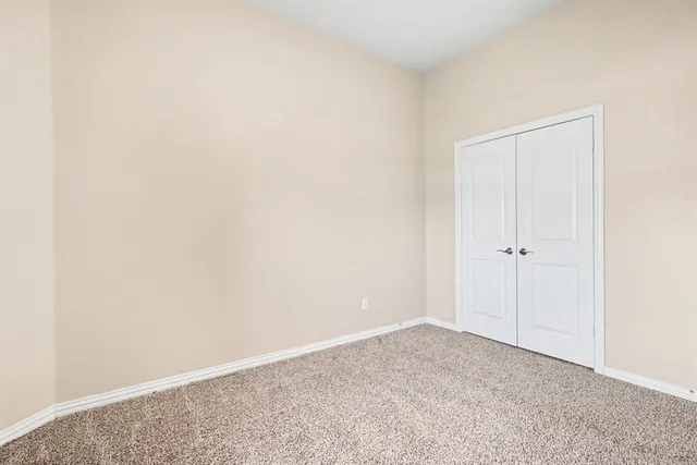 $555,000 | 106 Cardiff Lane, Waxahachie, TX 75167