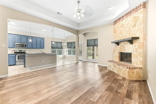 $555,000 | 106 Cardiff Lane, Waxahachie, TX 75167