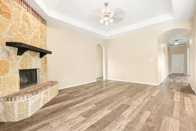 $555,000 | 106 Cardiff Lane, Waxahachie, TX 75167