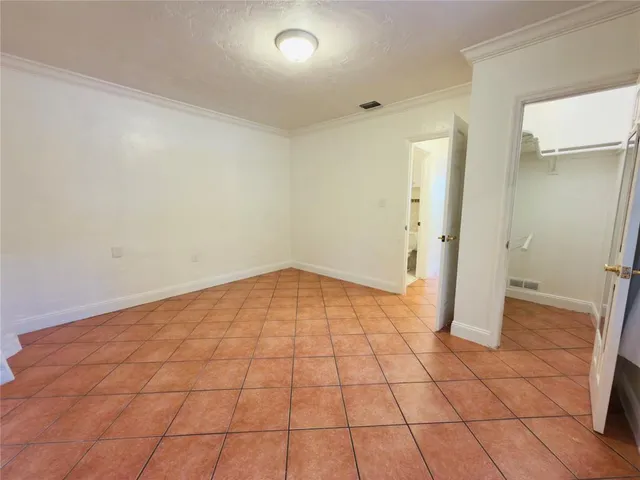 $3,200 | 3172 McDonald Street, Miami, FL 33133