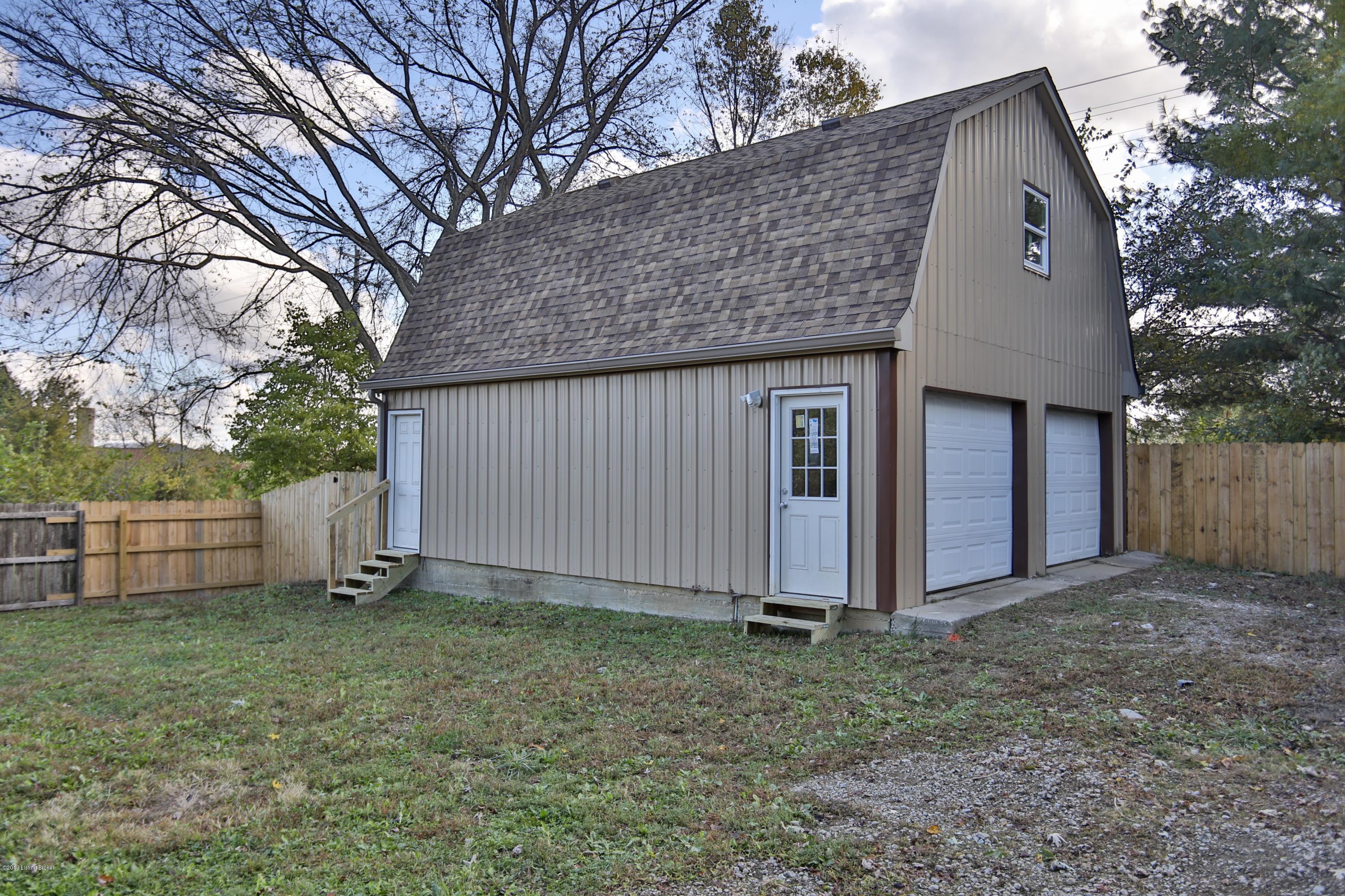 3264 Lake Jericho Road Smithfield, KY 40068 - Photo 14 of 21 Oversized two car garage with second floor access