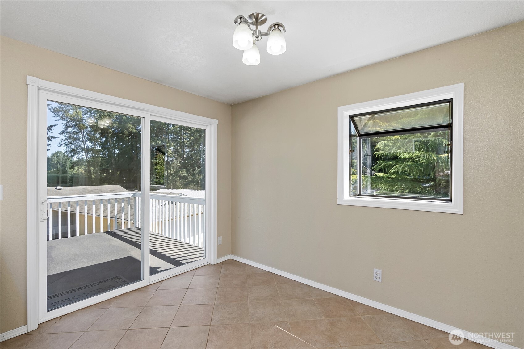 18948 Cook Road Southeast Yelm, WA 98597 - Photo 12 of 40 Gallery Image 12