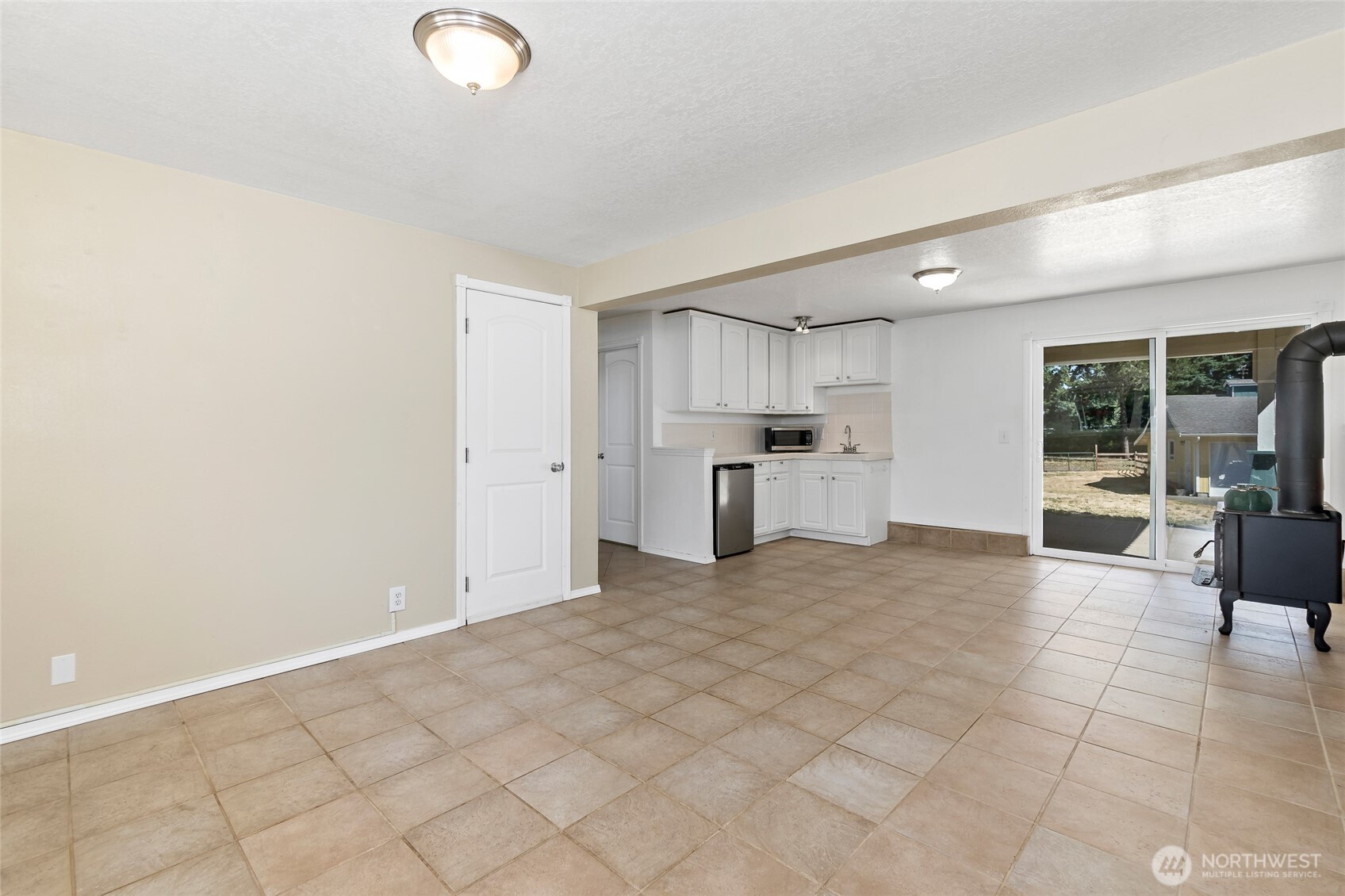 18948 Cook Road Southeast Yelm, WA 98597 - Photo 20 of 40 Gallery Image 20