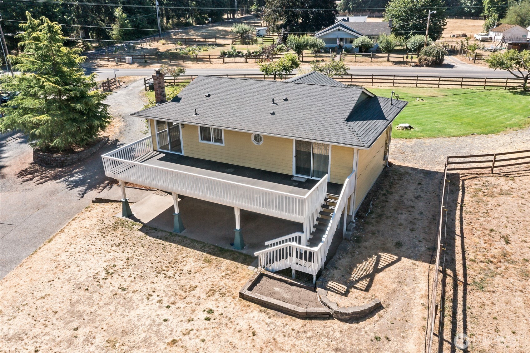 18948 Cook Road Southeast Yelm, WA 98597 - Photo 4 of 40 Gallery Image 4