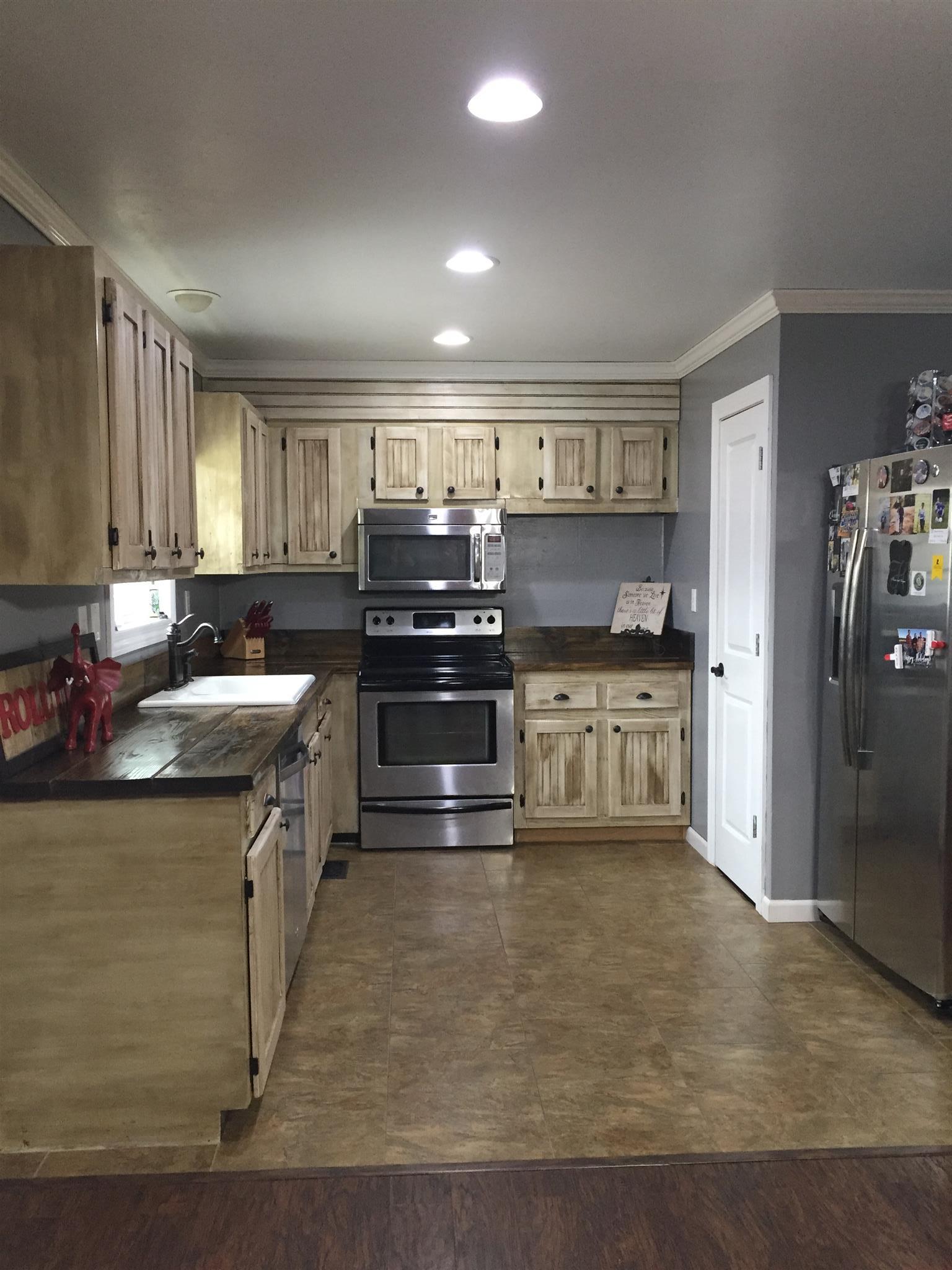 42 Williams Road Leoma, TN 38468 - Photo 7 of 22