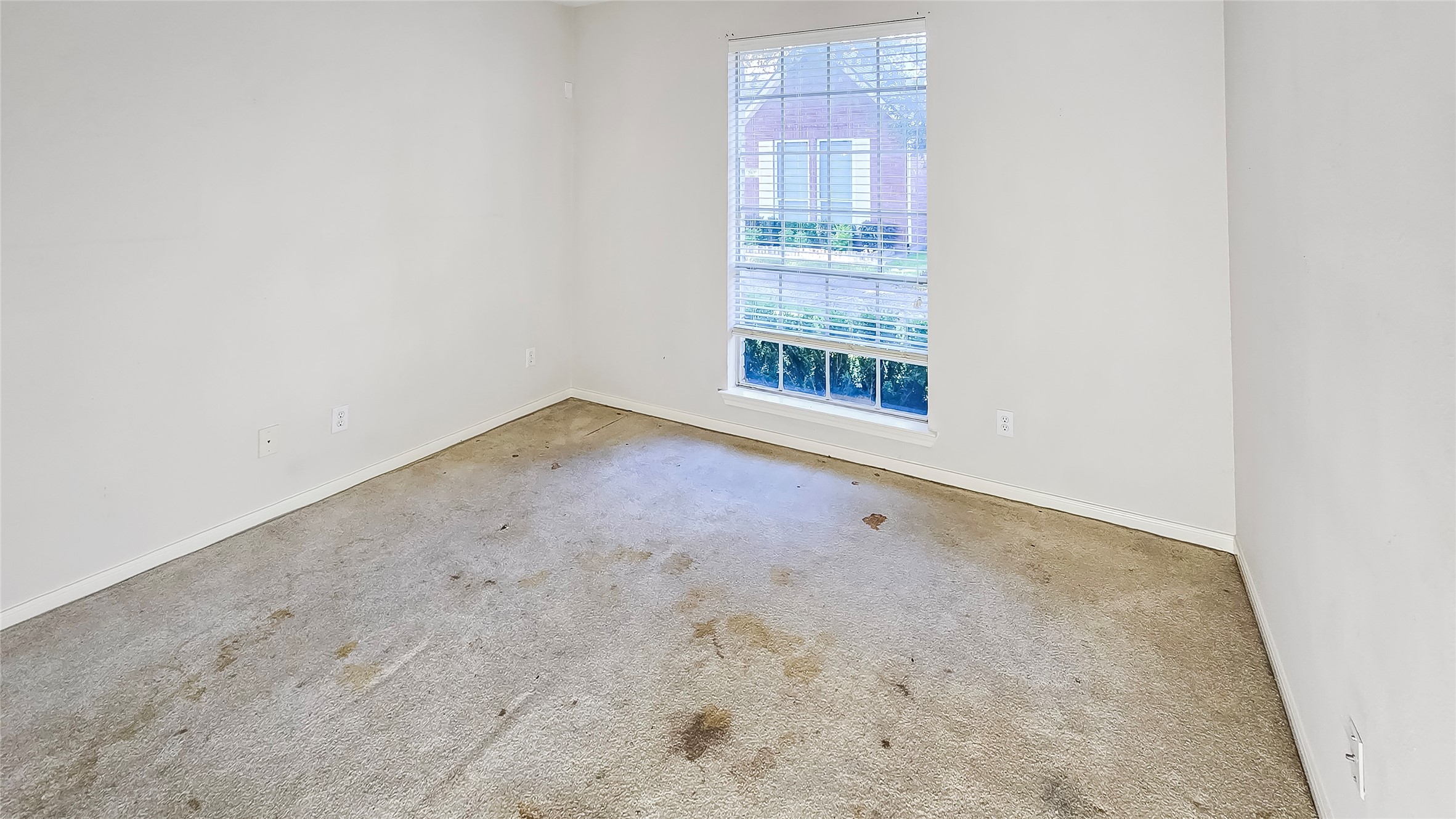 2939 Rosefield Drive Houston, TX 77080 - Photo 6 of 27