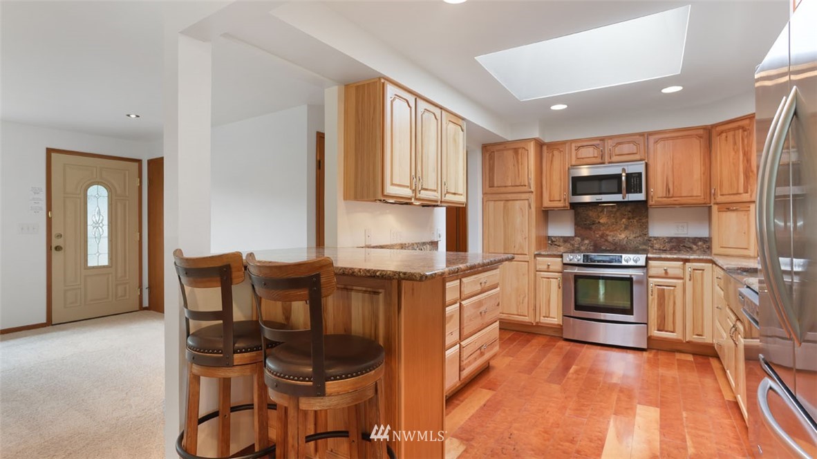 2420 Northeast 25th Street Renton, WA 98056 - Photo 10 of 25