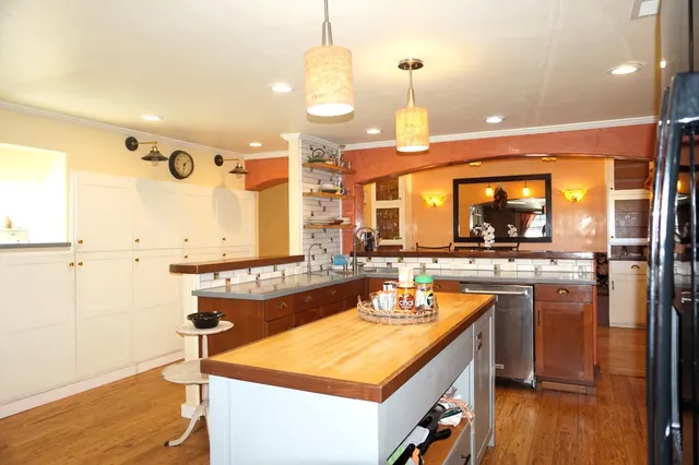 $535,000 | 126 Center Street, Jackson, CA 95642