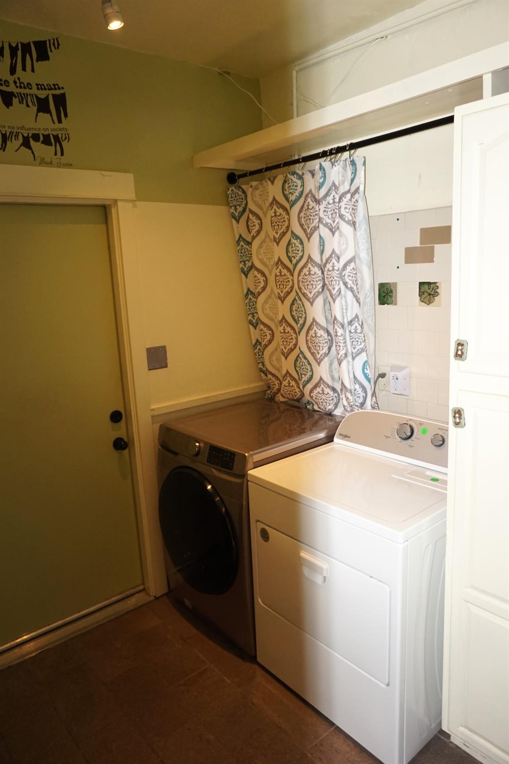 126 Center Street Jackson, CA 95642 - Photo 57 of 79 a utility room with dryer and washer