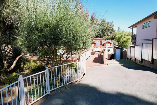 $535,000 | 126 Center Street, Jackson, CA 95642