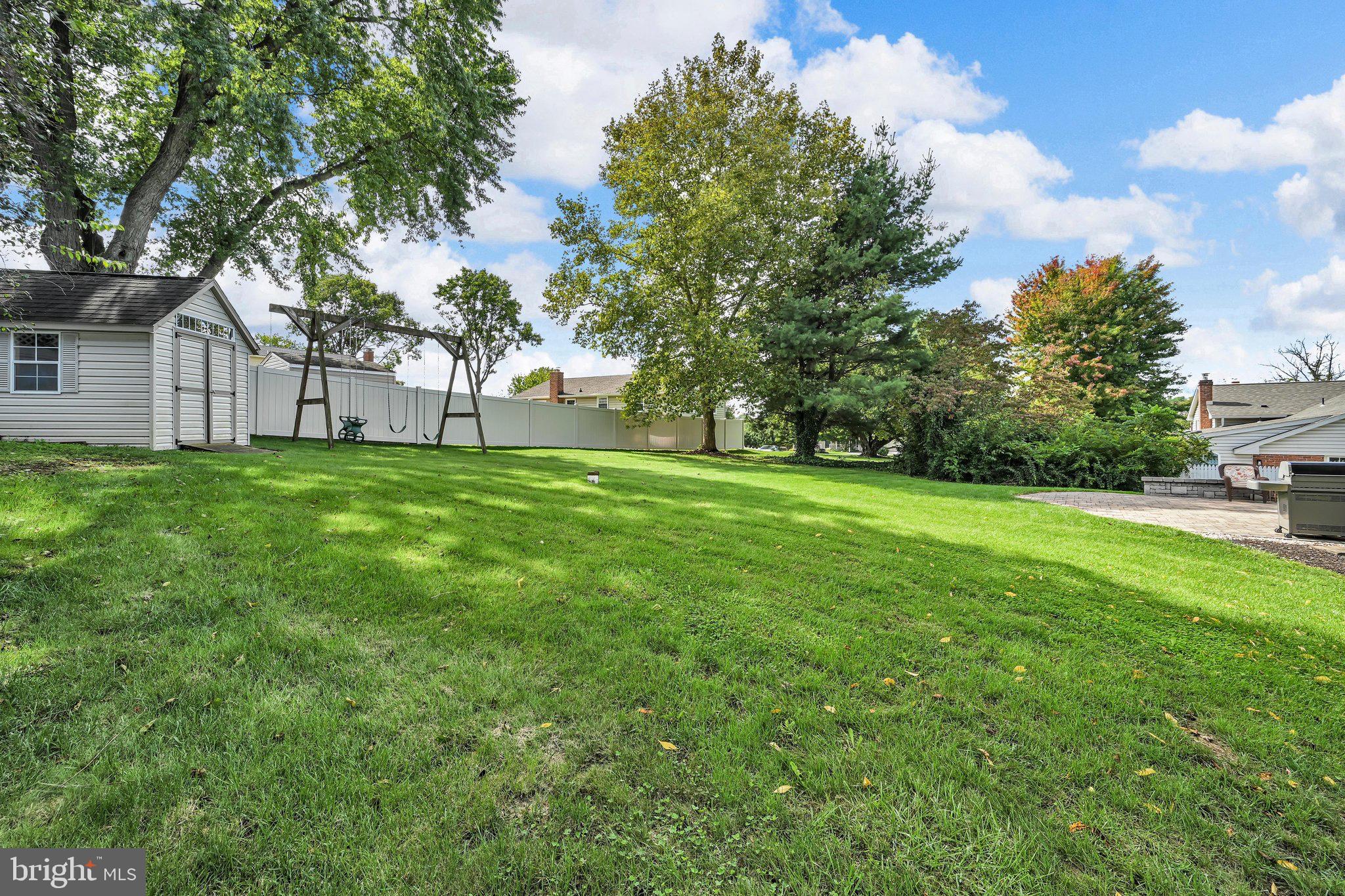 690 West Church Road Ephrata, PA 17522 - Photo 42 of 46 Exterior Back