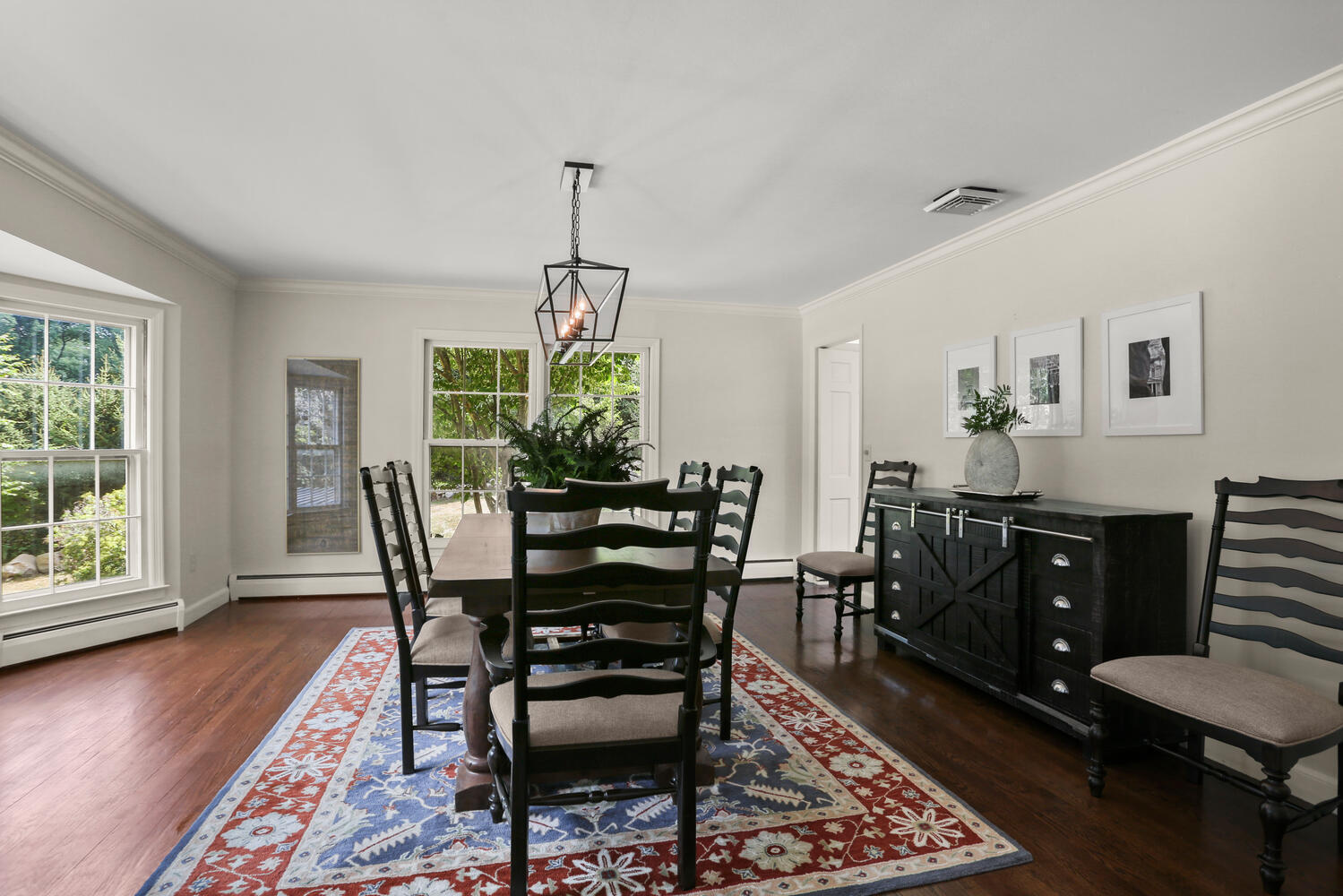 289 Laurel Road New Canaan, CT 06840 - Photo 14 of 42 289 Laurel Rd New Canaan CT-large-077-07