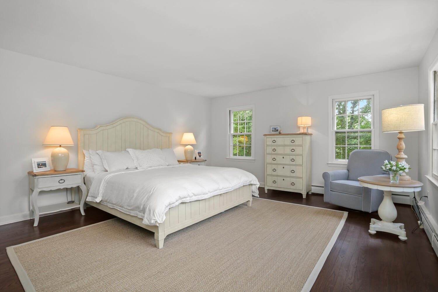 289 Laurel Road New Canaan, CT 06840 - Photo 22 of 42 289 Laurel Rd New Canaan CT-large-038-03
