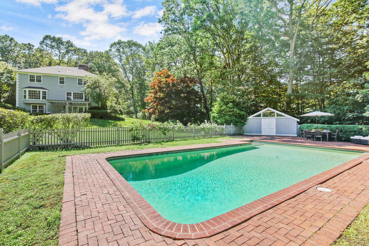 289 Laurel Road New Canaan, CT 06840 - Photo 39 of 42 289 Laurel Rd New Canaan CT-large-008-00
