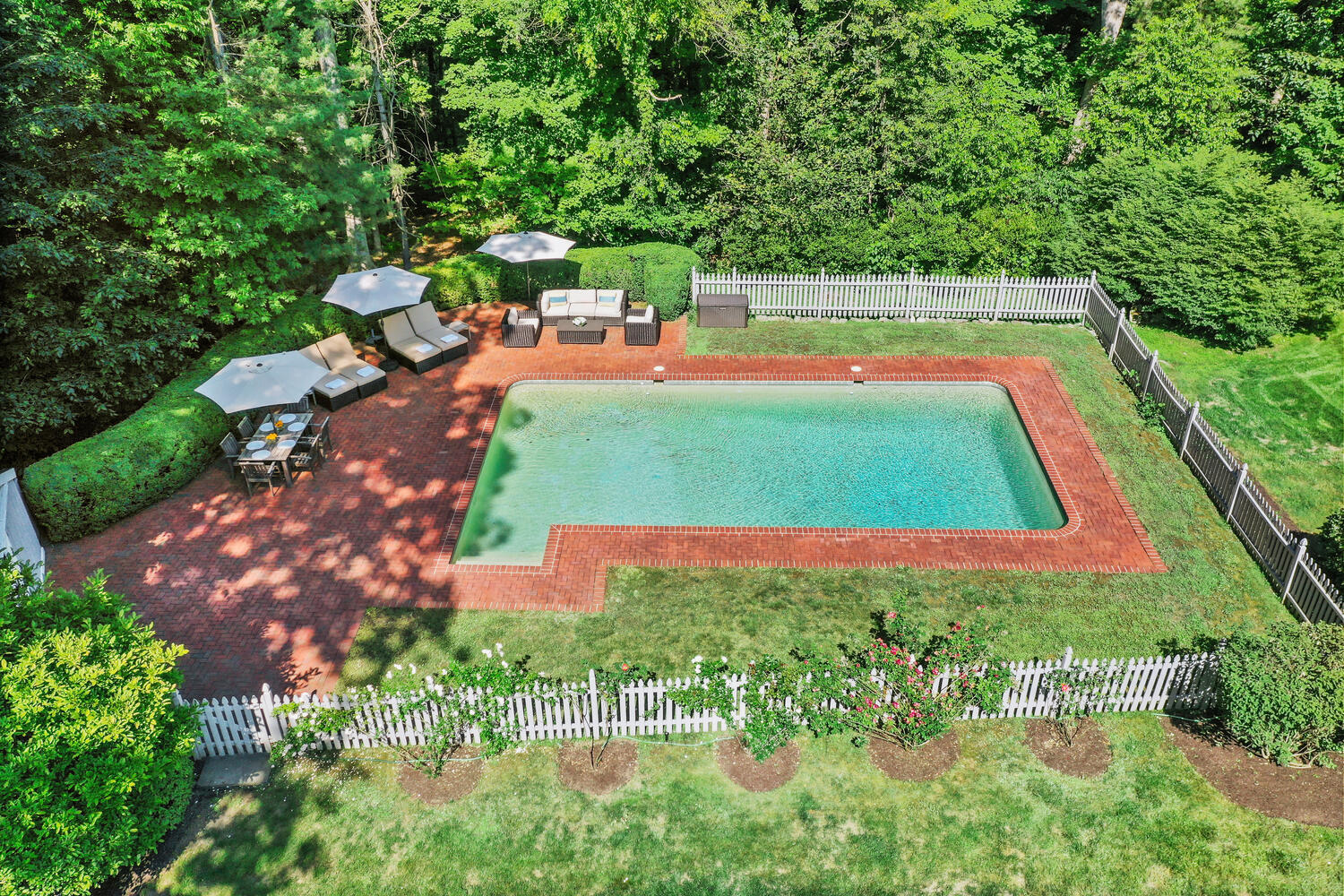 289 Laurel Road New Canaan, CT 06840 - Photo 40 of 42 289 Laurel Rd New Canaan CT-large-023-02