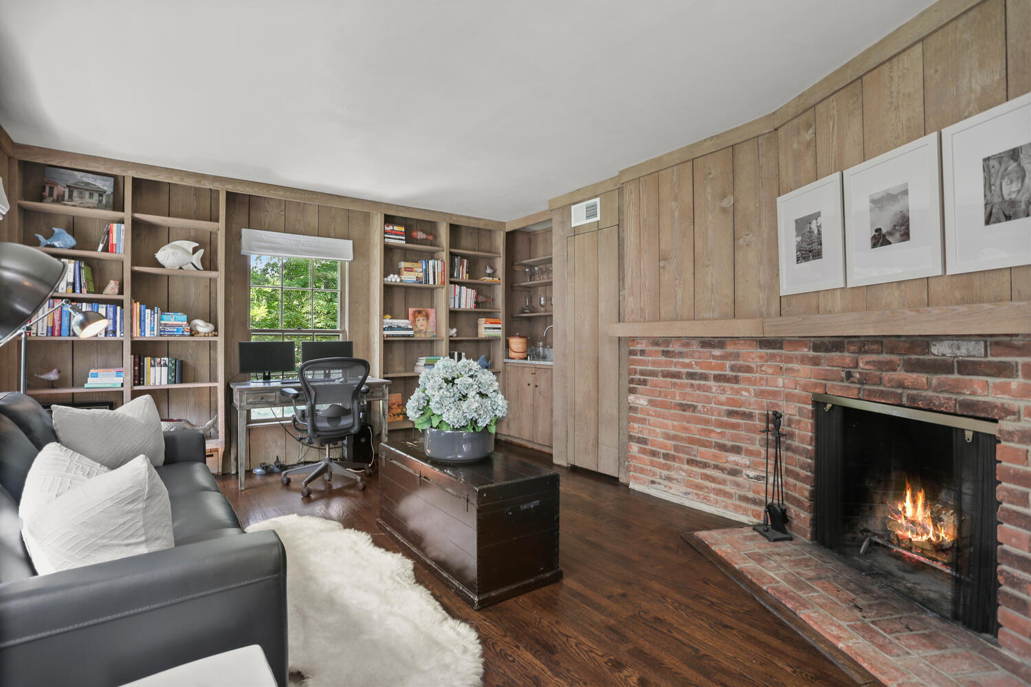 289 Laurel Road New Canaan, CT 06840 - Photo 7 of 42 289 Laurel Rd New Canaan CT-large-041-04