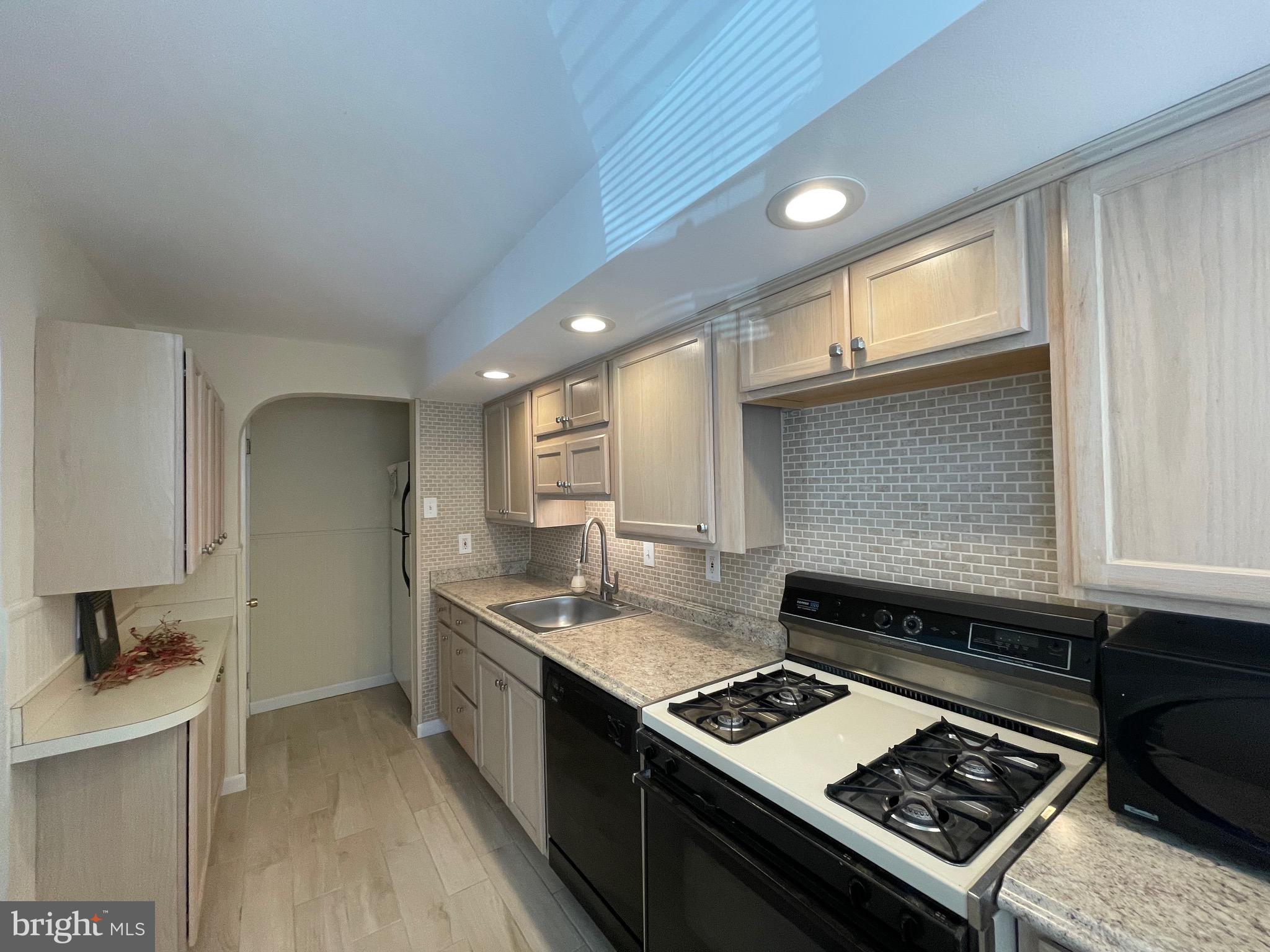 3036 Porter Road Camden, NJ 08104 - Photo 17 of 28