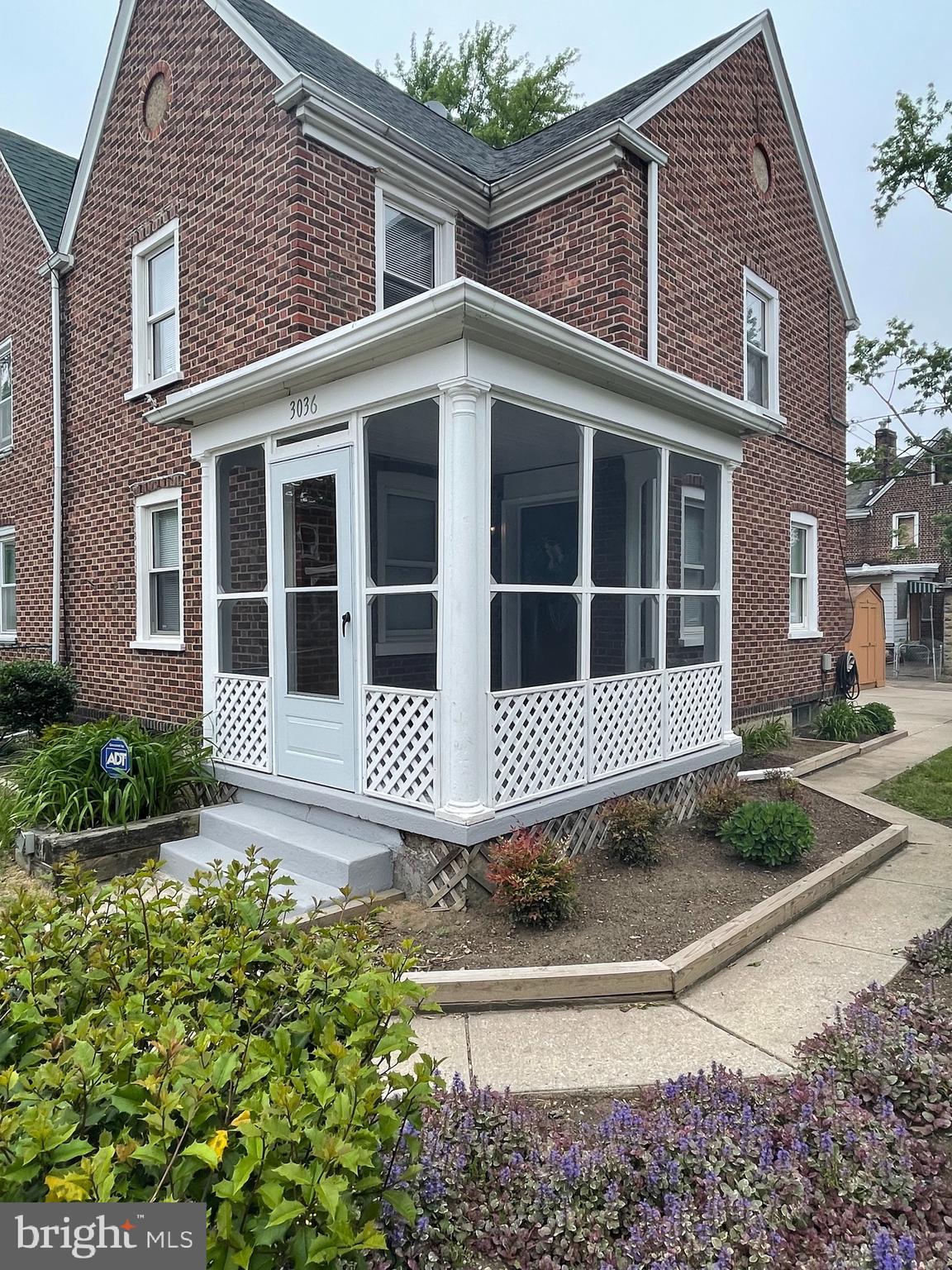 3036 Porter Road Camden, NJ 08104 - Photo 2 of 28