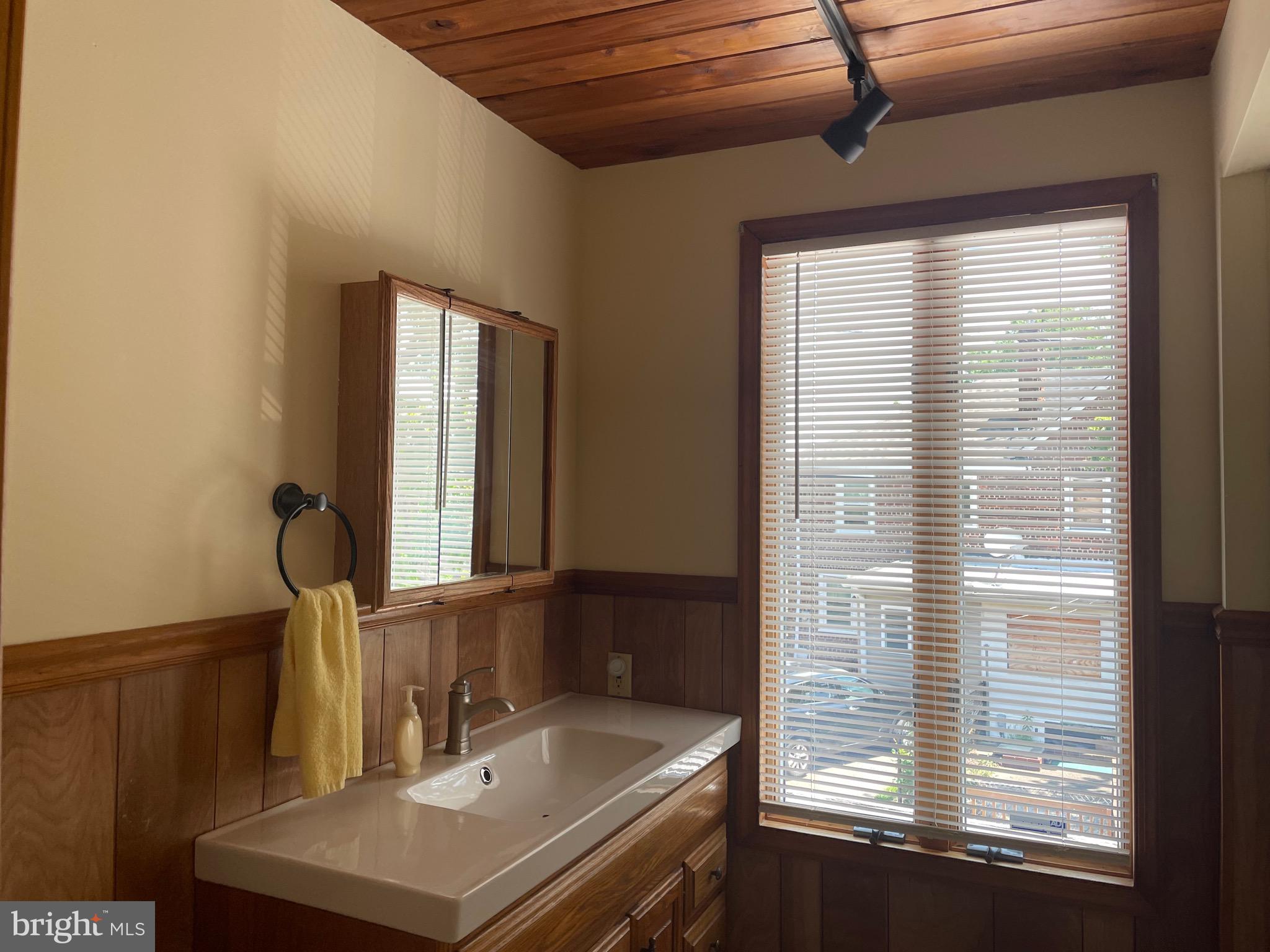 3036 Porter Road Camden, NJ 08104 - Photo 25 of 28