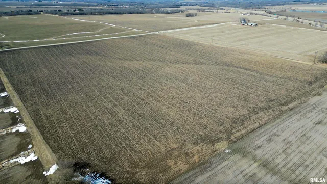 $676,000 | 0 North Woodcock Street, Decatur, IL 62521