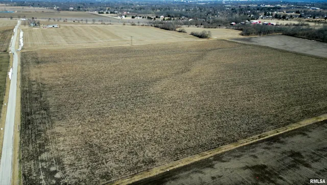 $676,000 | 0 North Woodcock Street, Decatur, IL 62521