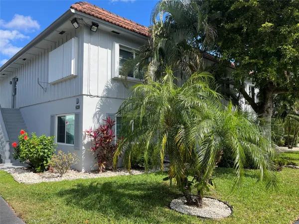 $259,000 | 639 West Oakland Park Boulevard, Unit 104D, Oakland Park, FL 33309