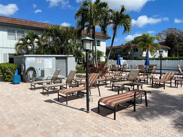 $259,000 | 639 West Oakland Park Boulevard, Unit 104D, Oakland Park, FL 33309