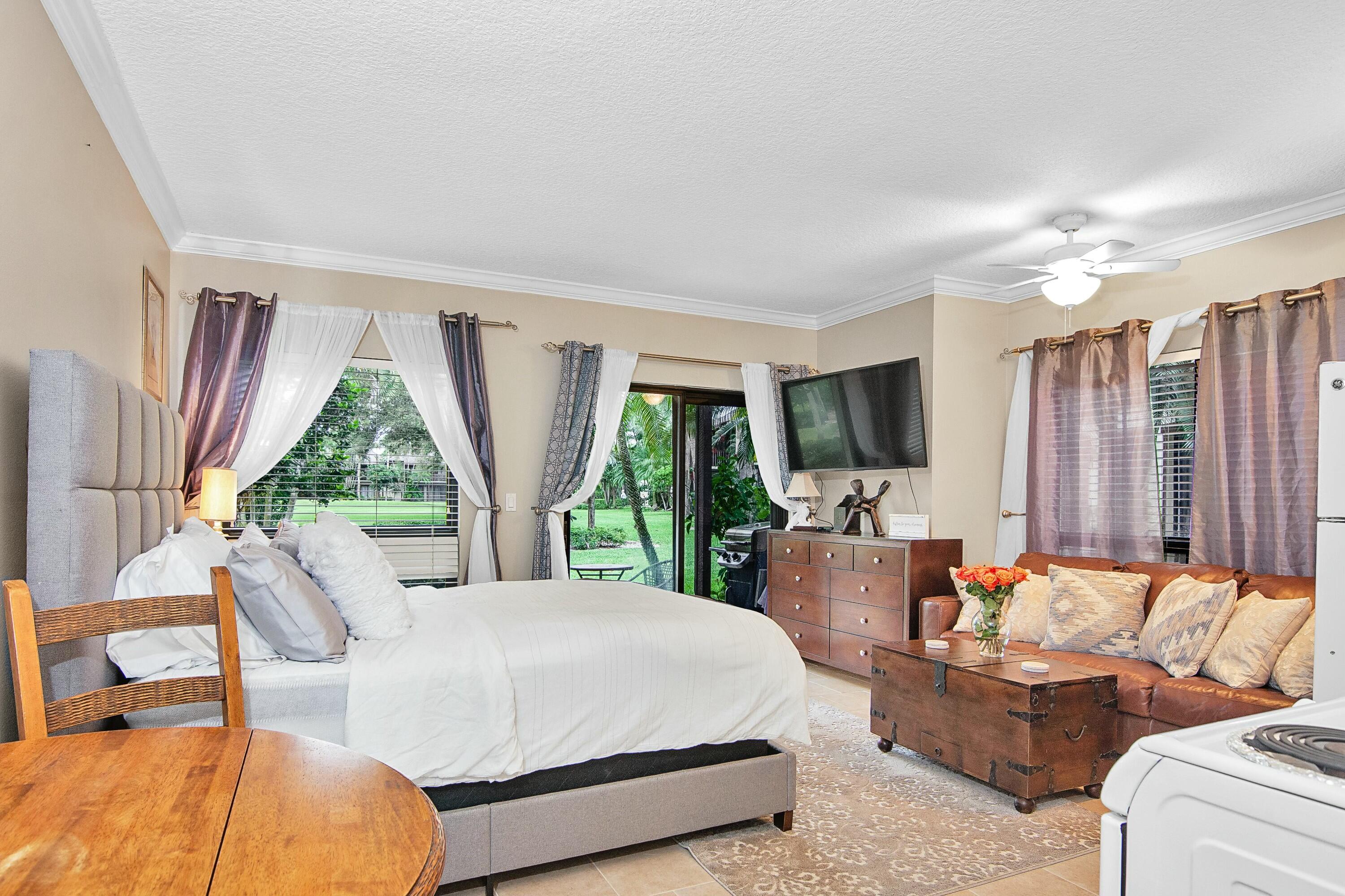 13334 Polo Club Road, Unit 219 Wellington, FL 33414 - Photo 2 of 7 tempImageRAZXVw