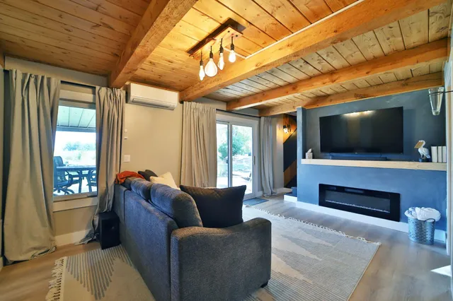 $649,900 | 30482 North Lakeview Drive, Breezy Point, MN 56472