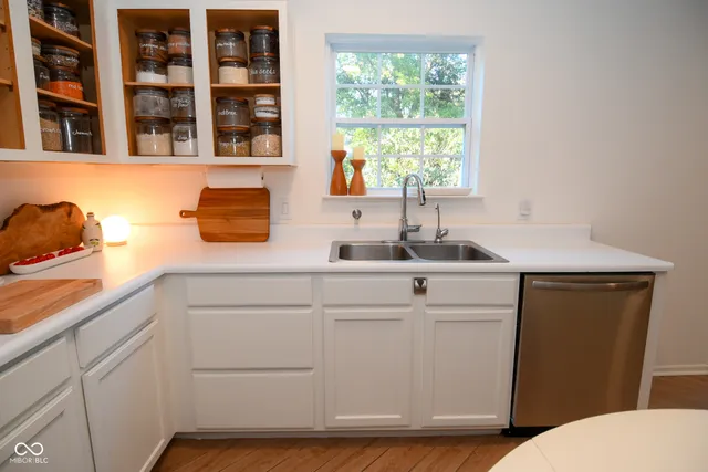 $332,500 | 10298 Yosemite Lane, Indianapolis, IN 46234