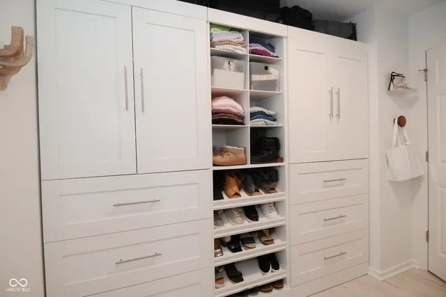 $332,500 | 10298 Yosemite Lane, Indianapolis, IN 46234